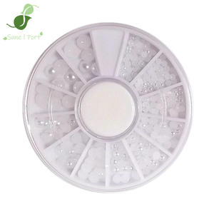 SunelPort <span class=keywords><strong>Bandejas</strong></span> de Resina Blanca con Perlas 2345mm Paquete Mixto Logo Personalizado Jelly 12 Compartimentos para Decoraciones de Uñas DIY en Forma de Media Luna - Product Image 1