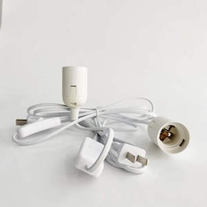 Câble d'alimentation EU 1,8 m avec interrupteur et douille E27 pour ampoules LED suspendues, luminaires et suspensions - Product Image 4