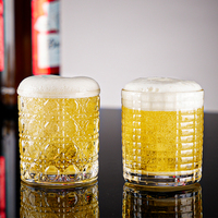 Vasos de whisky de cristal antiguos sin plomo de lujo, vaso giratorio moderno con grabado para uso doméstico y regalos