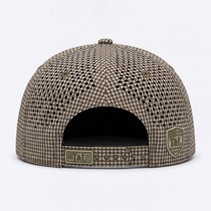 Gorra de Golf Houndstooth Verde Oliva Crema Impermeable con Parche de PVC y Cuerda, 5 Paneles, Perforada, Transpirable, Ajustable, para Exteriores, para Hombre y Mujer - Product Image 4