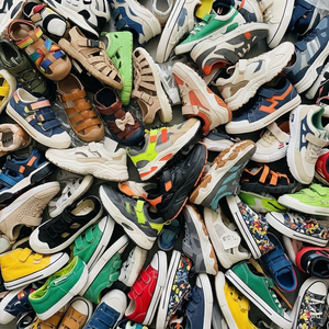 Zapatillas Casuales para Niños de Diseños Surtidos en Oferta, Zapatillas Deportivas Transpirables de Punto Sin Cordones y Sandalias con Recortes, Pedido Mixto - Product Image 3