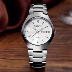 <span class=keywords><strong>Tik</strong></span> Tok Europe et États-Unis <span class=keywords><strong>2022</strong></span> Nouvelle tendance mode Vibrato Couple avec la même montre en alliage noir et blanc avec quartz - Product Image 5