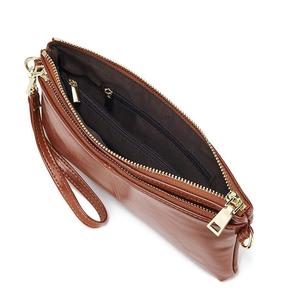 Factory Wholesale Travel Organizer <b>Bag</b> Convenient Waterproof <b>Wash</b> <b>Bag</b> Personalized Fashion Leopard Print Clutch <b>Bag</b> - Product Image 4