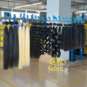 KBL Lot de mèches de <span class=keywords><strong>cheveux</strong></span> bruts avec bande en caoutchouc bleue, cuticules alignées, KBL <span class=keywords><strong>Cheveux</strong></span> bouclés bruts birmans de 10 à 50 pouces - Product Image 3