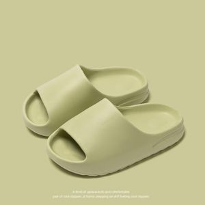 Chaussons d'intérieur pour femmes, sabots, nu-pieds, sandales d'été, tongs de plage, chaussures de maison, motif chien de dessin animé aux grands yeux, mignons, amusants - Product Image 2