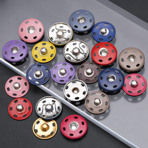 Botones <span class=keywords><strong>a</strong></span> Presión Circulares Metálicos de Diseño Invisible para Abrigos y Chaquetas, Venta al Por Mayor de Fábrica en China, Botones Cosidos <span class=keywords><strong>a</strong></span> <span class=keywords><strong>Mano</strong></span> - Product Image 1