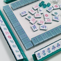 Mahjong en acrylique triple couche, fabrication directe d'usine, avec gravure papillon, design artistique personnalisé pour le divertissement familial