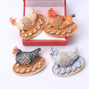 Broche vintage poule avec œufs, émail et strass, épingle <span class=keywords><strong>de</strong></span> revers en alliage, broches animaux <span class=keywords><strong>de</strong></span> la <span class=keywords><strong>ferme</strong></span>, bijoux pour vêtements féminins, cadeau - Product Image 1