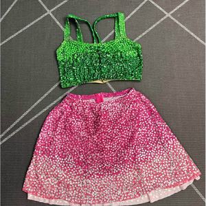 Abito da Sera Lungo Senza Maniche con Collo all'Americana, Schiena Scoperta, Applicazioni in Rete, Lussuoso Vestito da Ballo per Eventi e Feste - Product Image 6