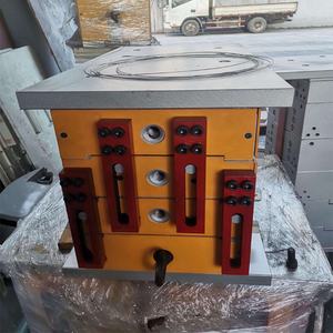 Pressa Idraulica Automatica ad Alta Velocità a Quattro Colonne da 315 Tonnellate per la Produzione di Giubbotti Antiproiettile, Caschi e Protezioni Corporee con Pompa Motore - Product Image 4