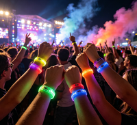 Bracelet LED lumineux coloré pour festival et fête, personnalisable avec texte, motifs et logos