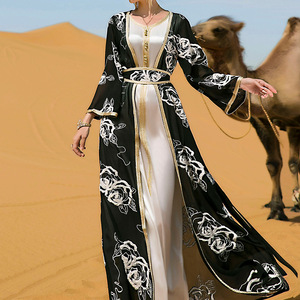 NNNX Arab Heavy Industry <span class=keywords><strong>abito</strong></span> <span class=keywords><strong>lungo</strong></span> da donna in due pezzi con ricamo floreale in <span class=keywords><strong>bianco</strong></span> e nero - Product Image 5