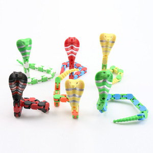 Piñón Giratorio Mecánico Transformable para Dedo, Pulsera Serpiente Creativa y Versátil para Aliviar el Estrés, Juguete de Cadena de Serpiente, Regalo para Niños - Product Image 5