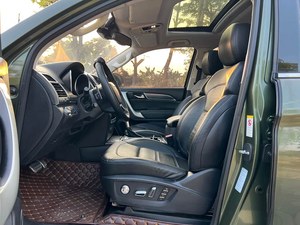 Haval H9 2015-2017 d'occasion de bonne qualité, turbo 2.0T essence, sièges en similicuir, 7 places, conduite à gauche, intérieur sombre - Product Image 4