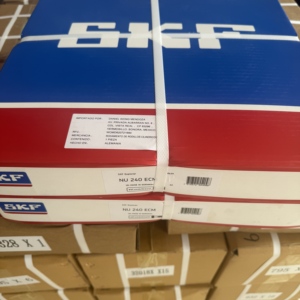 <span class=keywords><strong>Roulement</strong></span> à rouleaux cylindriques NU240 EC M/C3 Optimisé interne (EC) avec cage en laiton (M) et jeu C3 pour moteur de grande taille, extrémité flottante - Product Image 1