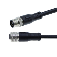 Connecteur M12 blindé et étanche sur mesure avec câble moulé noir pour connexion d'appareils