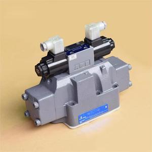 วาล์วควบคุมทิศทางไฮดรอลิกแบบใช้แรงดัน DG5V-H8 รุ่น DG5V-H8-2C-T-U7-H-82-JA พร้อมโซลินอยด์ไฮดรอลิก - Product Image 2