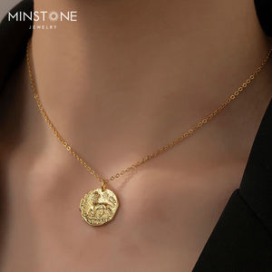 Minstone Custom Vintage Hip Hop Jewelry ottone placcato oro rotondo antico modello di divinità romane collana commemorativa per donna uomo - Product Image 3