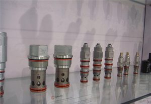 วาล์วไฮดรอลิกคุณภาพดี CCCA-LAN CCEA-LAN CCIA-LAN CWEA-LHN CWCA-LHN CWIA-LHN CWCG-LFN CWEG-LFN - Product Image 1