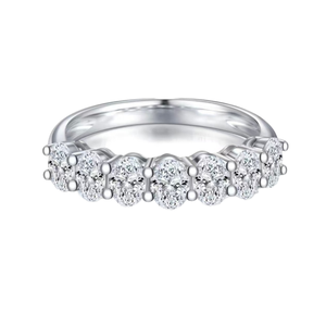Bague de mariage classique et alliance éternelle plaquée or VS1, sertie d'un diamant ovale cultivé en laboratoire, pour femme - Product Image 1