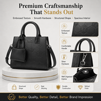Sac à main fourre-tout pour femme YIKU en cuir végétalien gaufré hexagonal avec quincaillerie argentée, intérieur structuré et pochette, modèle 20Y Factory