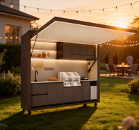 Cuisine extérieure mobile pour villa avec barbecue intégré, évier, armoire de rangement et îlot de cuisson sur roues pour patio