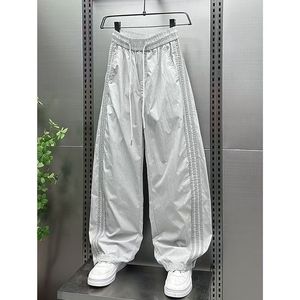 Pantaloni sportivi casual da uomo a gamba dritta con inserti, leggeri, estivi, a righe, con taglio curvo, vestibilità ampia, di tendenza - Product Image 6