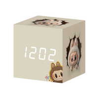 Reloj de Escritorio Digital con Espejo LED, Cubo de Madera, Alarma Nocturna Electrónica a Pilas, Decoración de Mesa de Juego con Patrón Personalizado