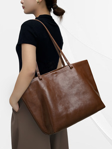 Nouveaux sacs à bandoulière de créateurs de mode, sacs à main en cuir véritable de haute qualité, sacs messager décontractés, sacs à main et pochettes pour femmes - Product Image 4