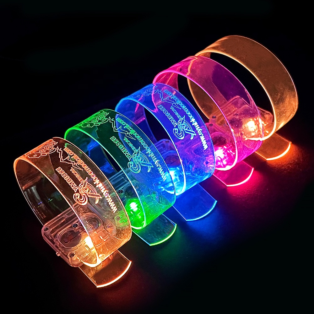 Braccialetto di controllo vocale a Led con attivazione del suono braccialetti a LED per eventi