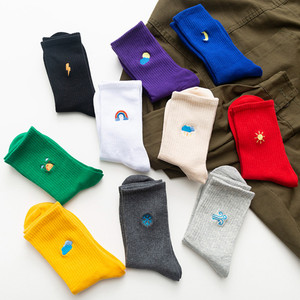 인기있는 자수 귀여운 태양 구름 달 패턴 캔디 컬러 양말 사용자 정의 여성 - Product Image 2