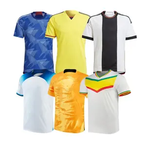 2022 새로운 디자인 빈 축구 저지 세트 축구 유니폼 유니폼 축구 셔츠 사용자 정의 로고
