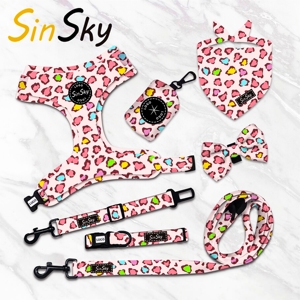 Conjunto de Arnés y Correa para Perro de Lujo, Ajustable y Personalizado, con Estampado de Leopardo Rosa, 6 Piezas, Marca SinSky - Product Image 1