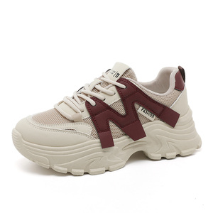 LYKU QRJ01 Nouvelles Chaussures Femme Tendance Respirantes Antidérapantes à Lacets Style Dad Shoes Baskets à Plateforme Rehaussée Automne/Printemps/Été - Product Image 3