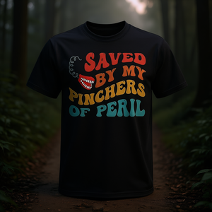 Camiseta vintage Saved By My Pinchers Of Peril - Product Image 3