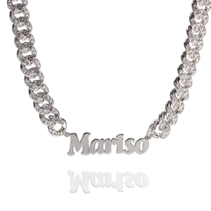 Pendentif Lettre Goutte d'Huile Tendance le Plus Vendu sur Chaîne à Maillons en Acier Inoxydable, Bijou Personnalisé avec Nom Anglais Coloré - Product Image 1