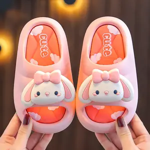 Pantofole estive in PVC da spiaggia pantofole da bagno antiscivolo con suola morbida e carina per bambini