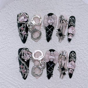 Nouveau produit lancé - <span class=keywords><strong>Série</strong></span> de couleurs rose et noir, chaîne douce et cool pour les filles cool européennes et américaines, ongles portables faits à la main - Product Image 1