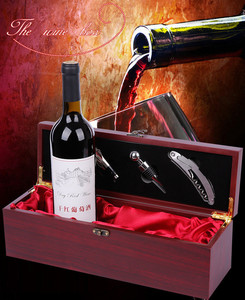 Boîte à <span class=keywords><strong>vin</strong></span> en bois personnalisée promo Offre Spéciale accessoires de bar avec sculpture et boules de décoration de style artistique - Product Image 4