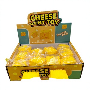 Jouets anti-stress en gros OEM, jouet de décompression souple en caoutchouc en forme de cube de fromage à presser, unisexe - Product Image 2