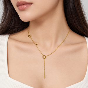 Collar Lariat LOVE de Acero Inoxidable con Baño de Oro de 14K, Detalle de Letra en Barra Vertical y Cadena Ajustable - Product Image 5