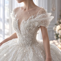 Robe de mariée de luxe style princesse avec dentelle exquise et perles, manches courtes, dos lacé, élégante robe de mariée de style français