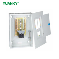 Centros de Carga y Caja de Distribución YUANKY D4-S-6-S 100A 120/240VAC con Nivel de Protección NEMA 3R IP