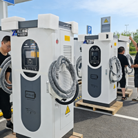 Borne de Recharge pour Véhicules Électriques 40KW à Utilisation Facile avec Carte Magnétique et Application pour Usage Résidentiel