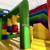 Château gonflable, structure de saut, toboggan, parcours d'obstacles, équipement de parc à thème pour enfants et adultes
