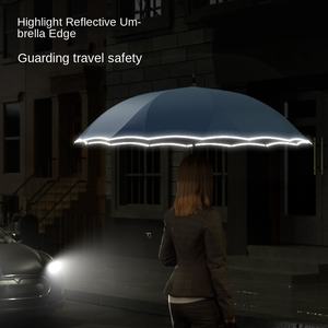 Paraguas de lluvia automático de mango largo de alto valor para adultos Diseño moderno Grueso Resistente al viento Hecho Poliéster Clima tormentoso - Product Image 4