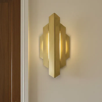 Applique murale LED de luxe en laiton style Art déco moderne, luminaire décoratif pour hôtel, couloir, chambre et entrée