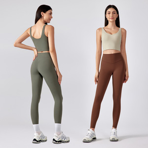 Sujetador deportivo acolchado con tirantes en U para mujer, estilo sexy de verano, a prueba de golpes de alta intensidad para yoga y fitness - Product Image 1