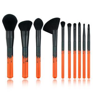 Ensembles de pinceaux de <span class=keywords><strong>maquillage</strong></span> <span class=keywords><strong>pour</strong></span> femmes de luxe personnalisé <span class=keywords><strong>pour</strong></span> <span class=keywords><strong>Halloween</strong></span> 10 pinceaux cosmétiques jaunes vitreux de haute qualité <span class=keywords><strong>pour</strong></span> correcteur <span class=keywords><strong>pour</strong></span> le <span class=keywords><strong>maquillage</strong></span> - Product Image 2