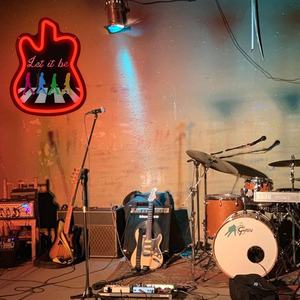 Quatre personnes feux de marche chambre guitare LED mur Art éclairer salle de jeu homme grotte décor Fans cadeaux <span class=keywords><strong>groupe</strong></span> de <span class=keywords><strong>rock</strong></span> personnalisé enseigne au néon - Product Image 2